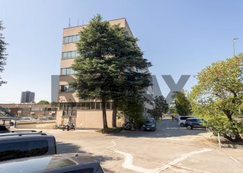 Edificio all\'aperto - Commercial Premises Via Pisa
250, Sesto San Giovanni - photo 39