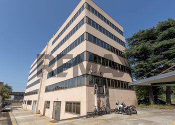 Edificio all\'aperto - Commercial Premises Via Pisa
250, Sesto San Giovanni - photo 40