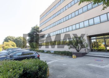Edificio all\'aperto - Commercial Premises Via Pisa
250, Sesto San Giovanni - photo 43