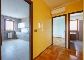 Foto 9 - Apartment Via Giosuè Carducci
 
5, Ciriè - photo 9