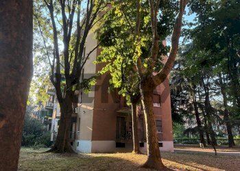 Edificio all\'aperto - Bilocale Via Val Di Bondo
 
21, Milano - foto 3
