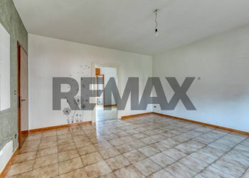 Stanza vuota - Villa a Schiera via Matteotti
5, Borgo Veneto - foto 3