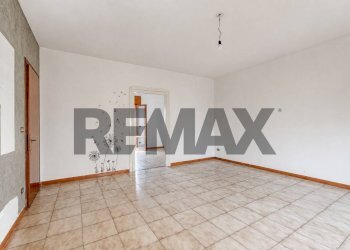 Stanza vuota - Villa a Schiera via Matteotti
 
5, Borgo Veneto - foto 8