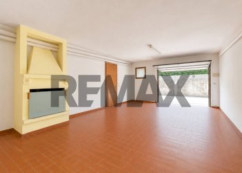 Stanza vuota - Villa a Schiera via Matteotti
 
5, Borgo Veneto - foto 19