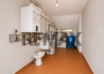 Lavanderia - Villa a Schiera via Matteotti
 
5, Borgo Veneto - foto 20