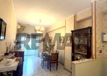 Sala da pranzo - Trilocale Via Michelangelo Schipa
 
44, Napoli - foto 4