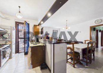 Cucina - Three-room apartment Largo Europa
 
30, Sutri - photo 6