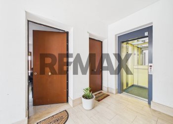 Hall / corridoio - Three-room apartment Largo Europa
 
30, Sutri - photo 15
