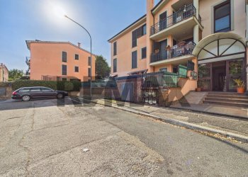 Edificio all\'aperto - Three-room apartment Largo Europa
 
30, Sutri - photo 22