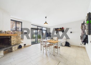 Sala da pranzo - Bilocale VIA GIACOMO MATTEOTTI
 
12, Campagnano di Roma - foto 5