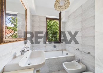 Bagno - Trilocale Via Domenico Falcioni
 
56, Roma - foto 4