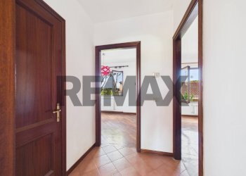 Hall / corridoio - Trilocale Via Domenico Falcioni
 
56, Roma - foto 16