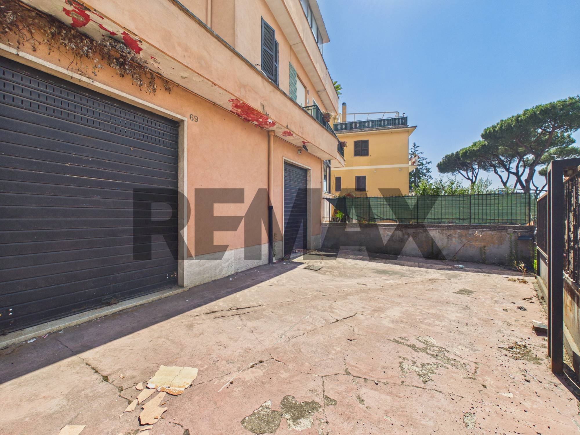 Terrazza - Shop via casal del marmo
67/69, Roma - photo 3