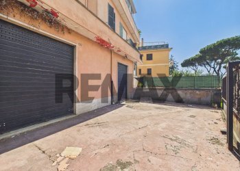 Terrazza - Shop via casal del marmo
67/69, Roma - photo 3