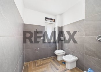 Bagno - Trilocale via a. gramsci
 
12, Morlupo - foto 14