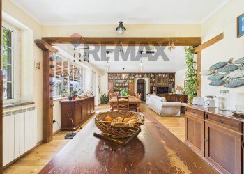 Sala da pranzo - Villa via dello scopiglieto
 
12, Formello - foto 8