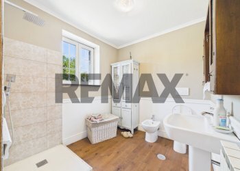Bagno - Villa via dello scopiglieto
 
12, Formello - foto 38