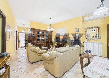 Sala da pranzo - Appartamento via roma
 
41, Formello - foto 3