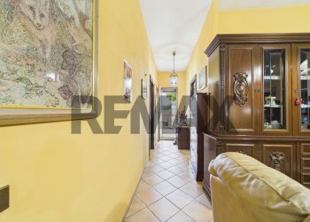 Hall / corridoio - Appartamento via roma
 
41, Formello - foto 11