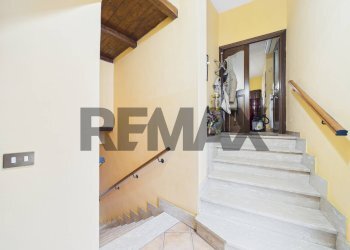 Scale - Appartamento via roma
 
41, Formello - foto 21