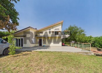 Casa all\'aperto - Villa strada della campana
 
1, Campagnano di Roma - foto 3