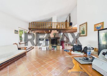 Soggiorno - Villa strada della campana
 
1, Campagnano di Roma - foto 5