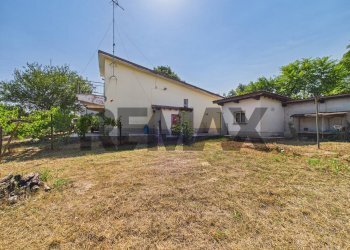 Casa all\'aperto - Villa strada della campana
 
1, Campagnano di Roma - foto 18