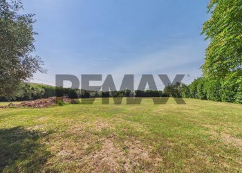Giardino - Villa strada della campana
 
1, Campagnano di Roma - foto 20