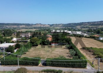 Vista delle montagne - Villa strada della campana
 
1, Campagnano di Roma - foto 22
