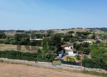 Edificio all\'aperto - Villa strada della campana
 
1, Campagnano di Roma - foto 23