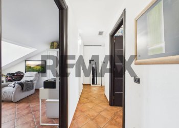 Hall / corridoio - Semi-detached house Via Genova
 
21, Fiano Romano - photo 13