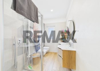 Bagno - Semi-detached house Via Genova
 
21, Fiano Romano - photo 52
