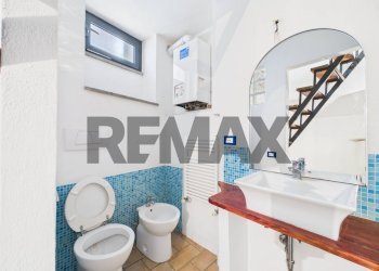 Bagno - Bilocale via pietra cupa
 
1, Campagnano di Roma - foto 9