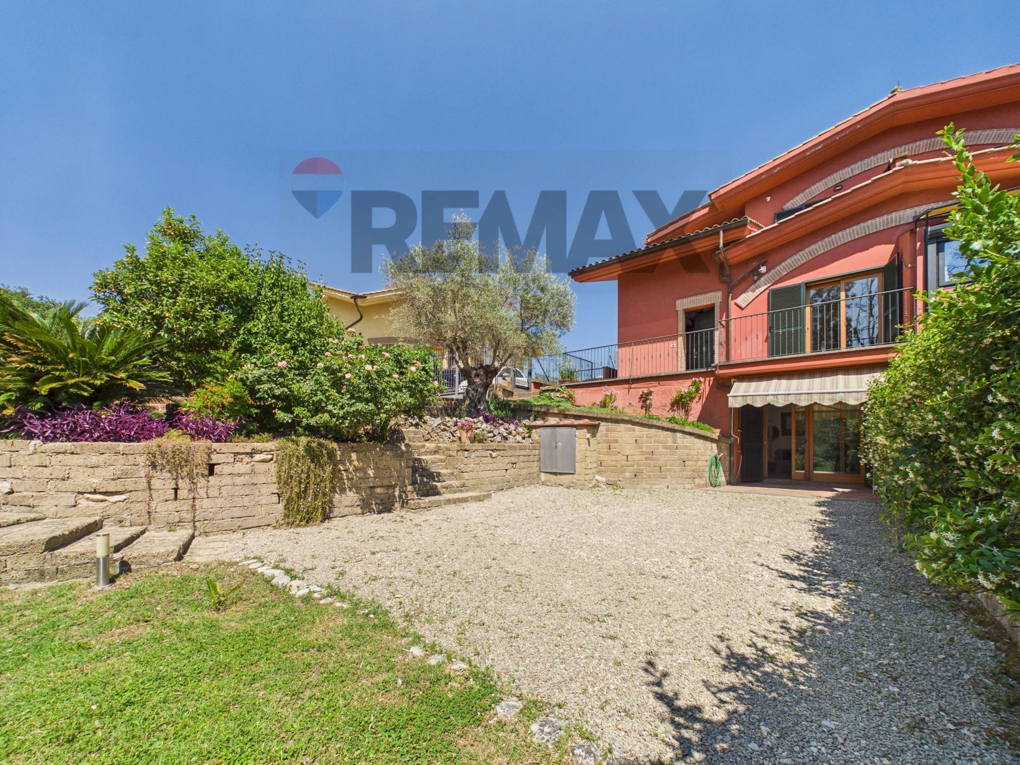 Casa all\'aperto - Villa Viale Delle Rughe
169, Formello - foto 2