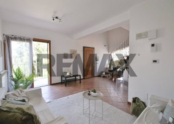 Soggiorno - Villa Viale Delle Rughe
 
169, Formello - foto 36