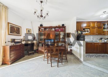 Sala da pranzo - Trilocale Via Melegnano
87, Roma - foto 11