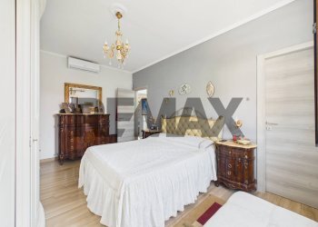 Camera / camera da letto - Villa via biandrate
 
130, Anguillara Sabazia - foto 23