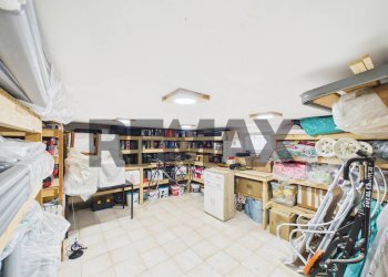 Dispensa di stoccaggio - Villa via biandrate
 
130, Anguillara Sabazia - foto 47