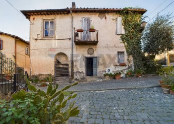 Casa all\'aperto - Appartamento Piazza Sant'Angelo
 
7, Formello - foto 4