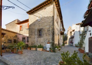 Casa all\'aperto - Appartamento Piazza Sant'Angelo
 
7, Formello - foto 5