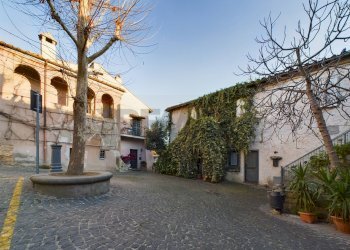 Edificio all\'aperto - Appartamento Piazza Sant'Angelo
 
7, Formello - foto 28