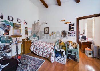 Camera / camera da letto - Trilocale Via XX Settembre
 
38, Formello - foto 19