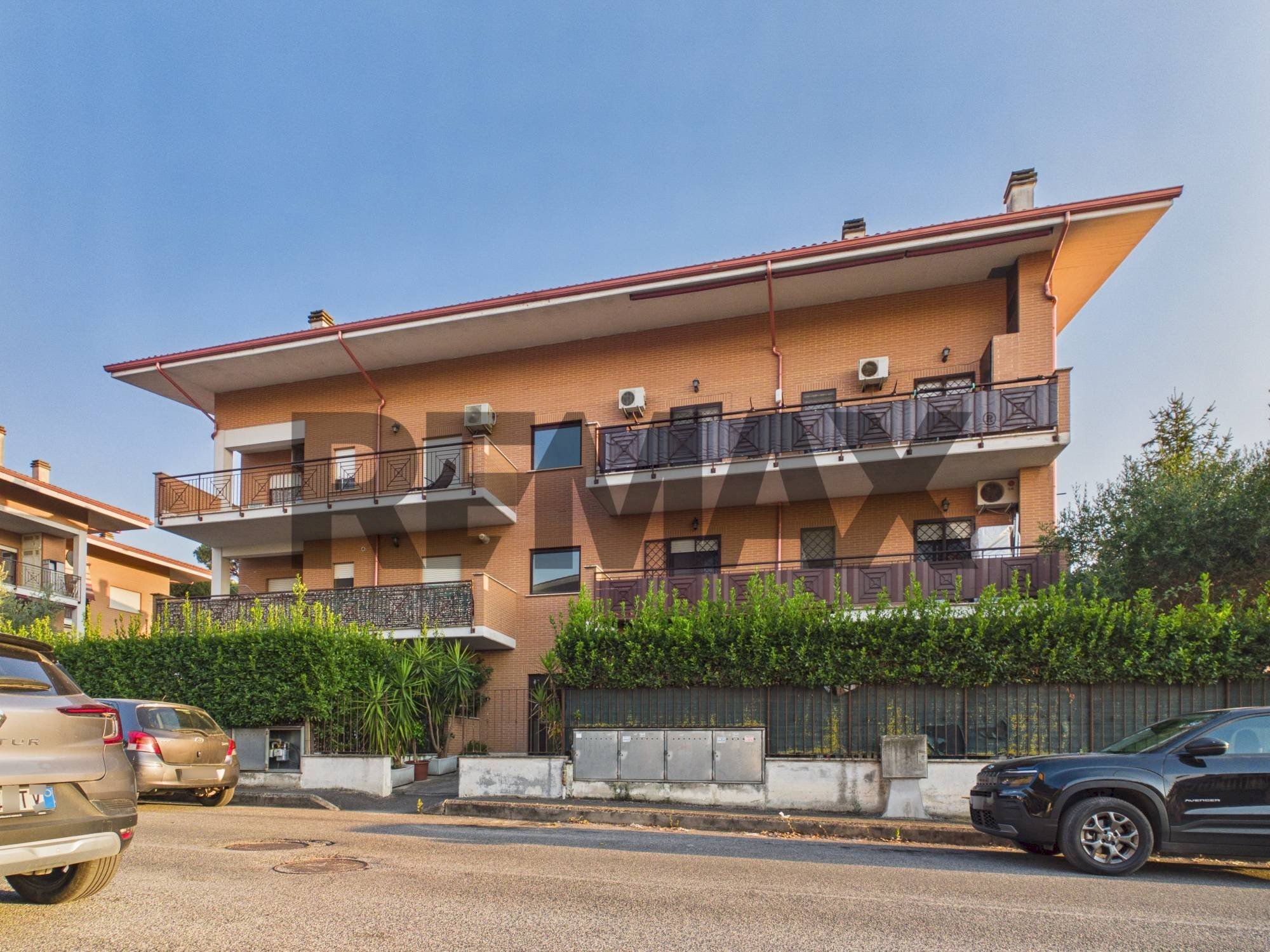 Edificio all\'aperto - Attico Via Sante Monachesi
 
7, Mentana - foto 1