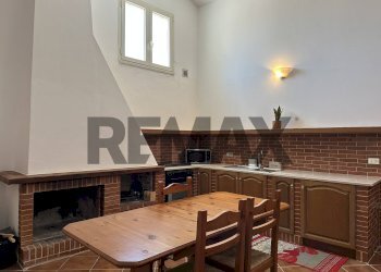 Sala da pranzo - Casa indipendente Via Torre
26, Colli a Volturno - foto 1