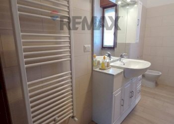 Bagno - Four-room apartment Via San Francesco
 
11, Cornate d'Adda - photo 9