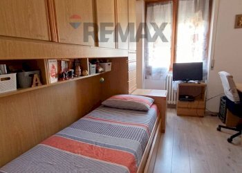 Camera / camera da letto - Four-room apartment Via San Francesco
 
11, Cornate d'Adda - photo 12