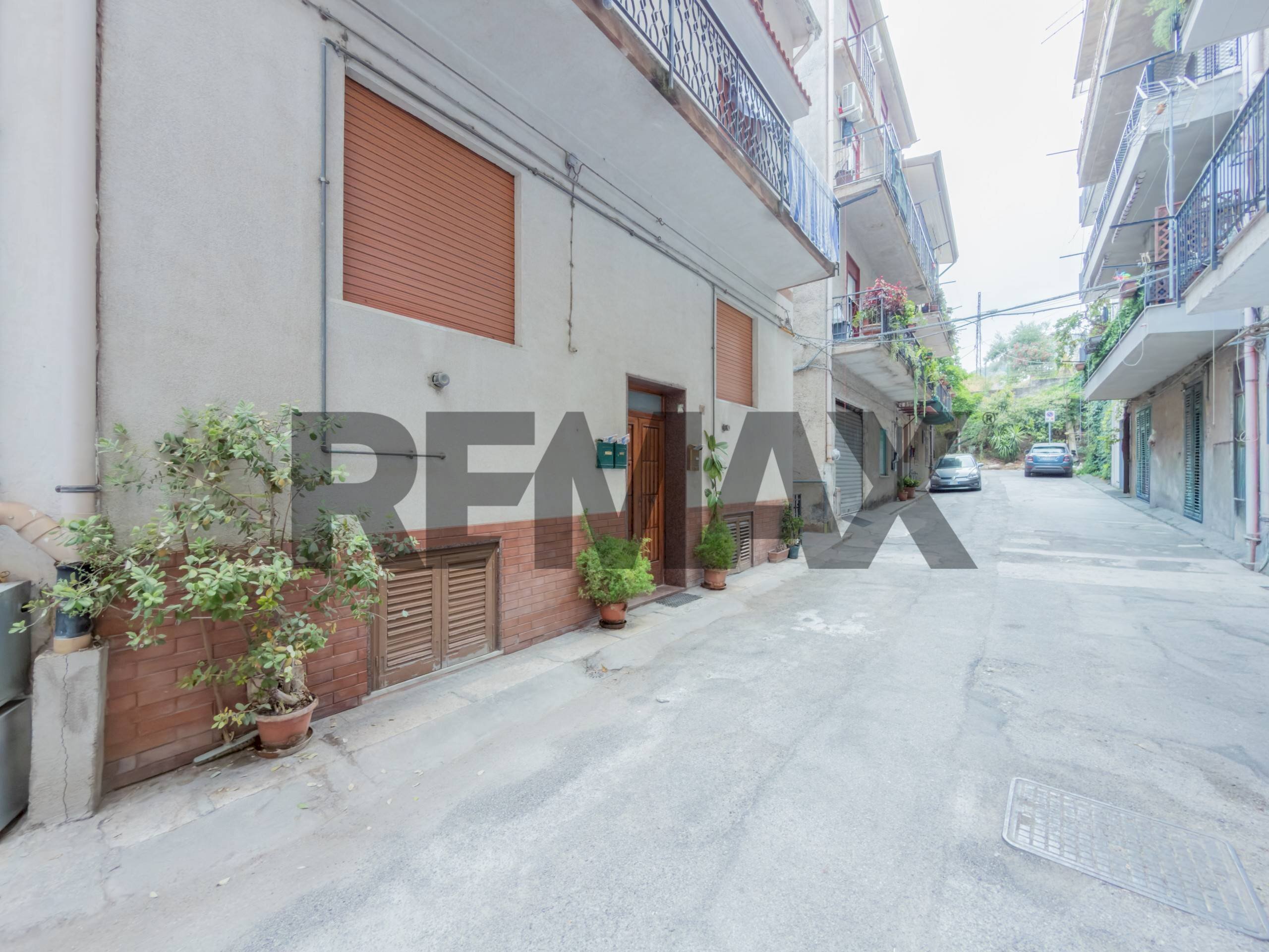 Edificio all\'aperto - Three-room apartment Via Don Luigi Sturzo
18, Altofonte - photo 2