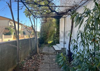 Giardino - Independent house Via Cristoforo Colombo
 
107, Pasian di Prato - photo 8