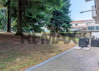 Giardino - Villa Via Monte nero
 
28/B, Arona - photo 43