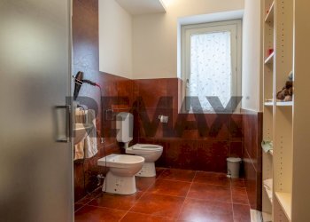 Bagno - Villa Via Monte nero
 
28/B, Arona - photo 45